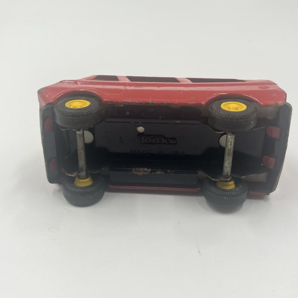 Vintage‎ 1970s Small Red Tonka Van Pressed Steel Toy #55360 - Made in USA - Picture 5 of 9
